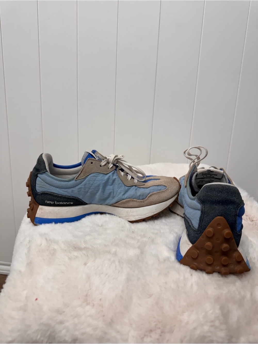 New Balance Light Blue & Tan Trail-Inspired Sneakers - Picture 4 of 8
